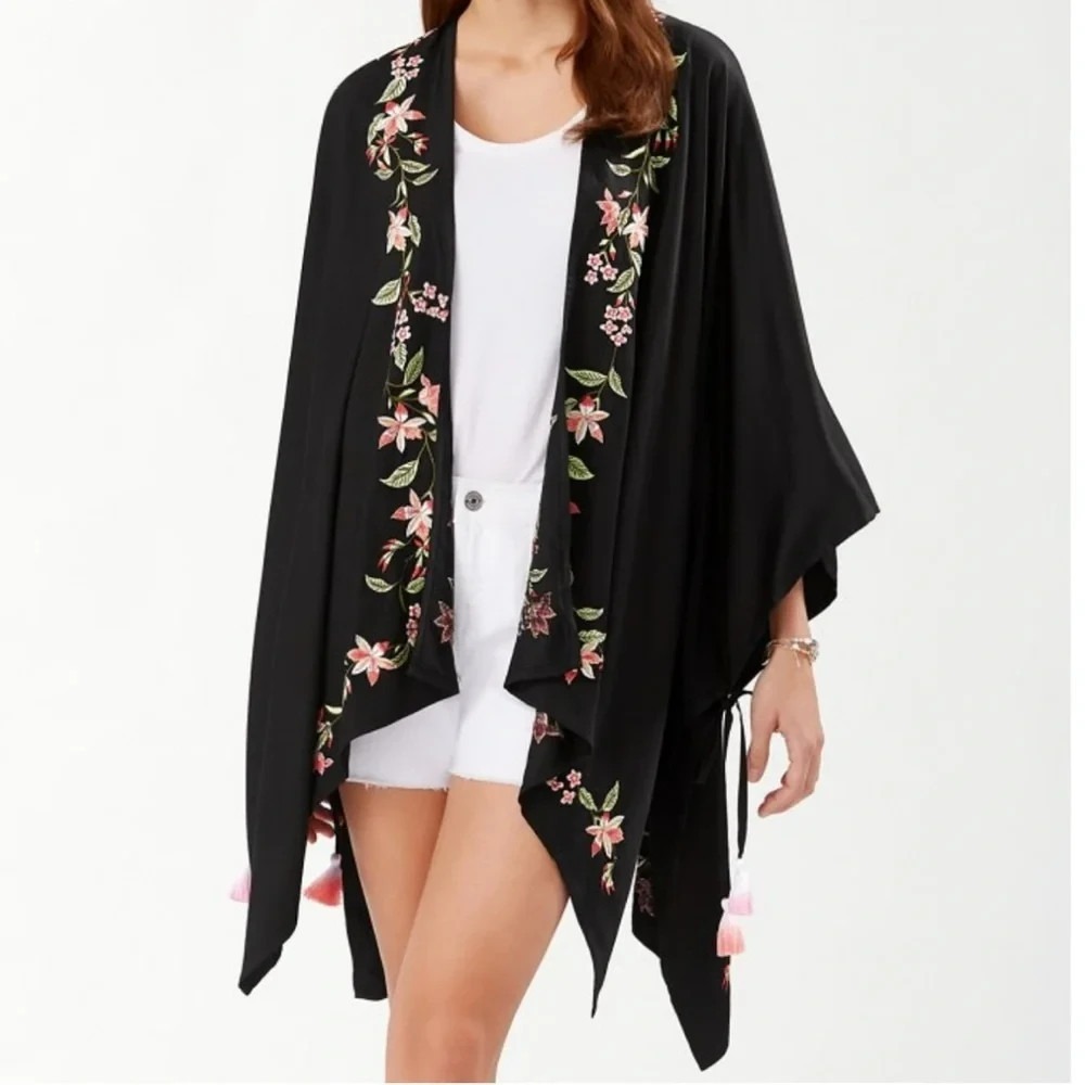 Tommy Bahama Petal of Honor Kimono Ruana Cover Up Black Embroidered One Size NWT
